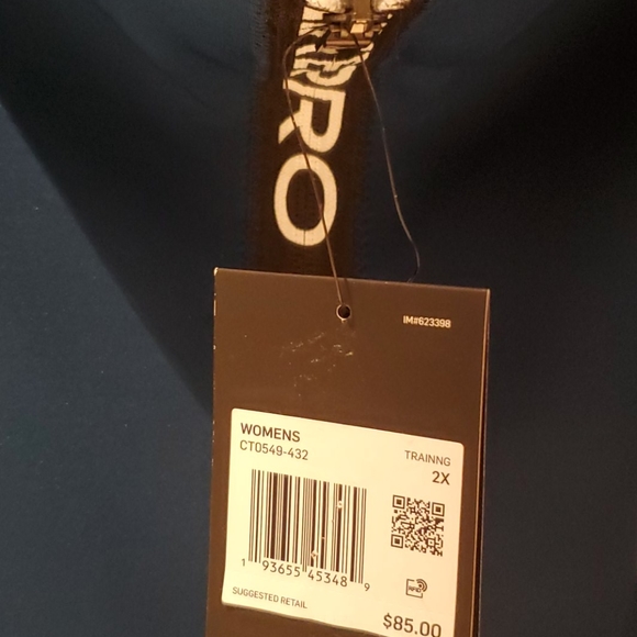 SOLD! Nike Pro NWT Plus Size Dri-Fit Fleece Jacket - Picture 8 of 12